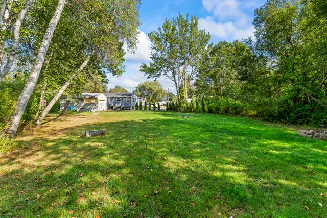 $898,000 | 15 Summer Breeze, Unit A & B, York, ME 03909