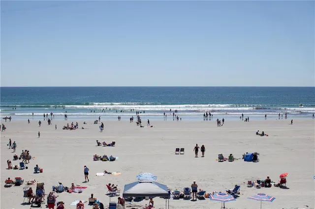 $898,000 | 15 Summer Breeze, Unit A & B, York, ME 03909