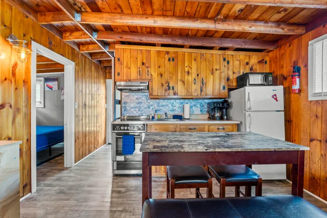 $898,000 | 15 Summer Breeze, Unit A & B, York, ME 03909