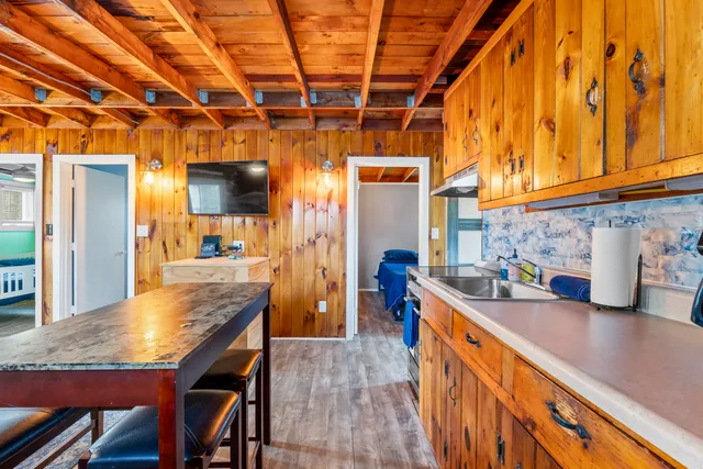 $898,000 | 15 Summer Breeze, Unit A & B, York, ME 03909