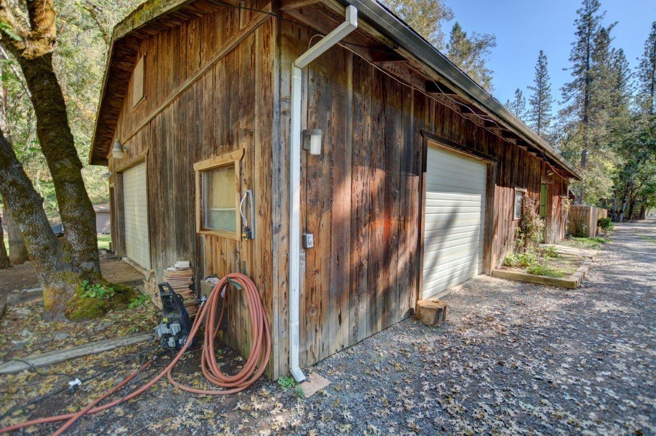 800 Elk Creek Road Trail, OR 97541 - Photo 23 of 30 Additional Photo