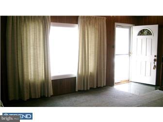 212 Chelsea Road Fairless Hills, PA 19030 - Photo 3 of 12 Living Room