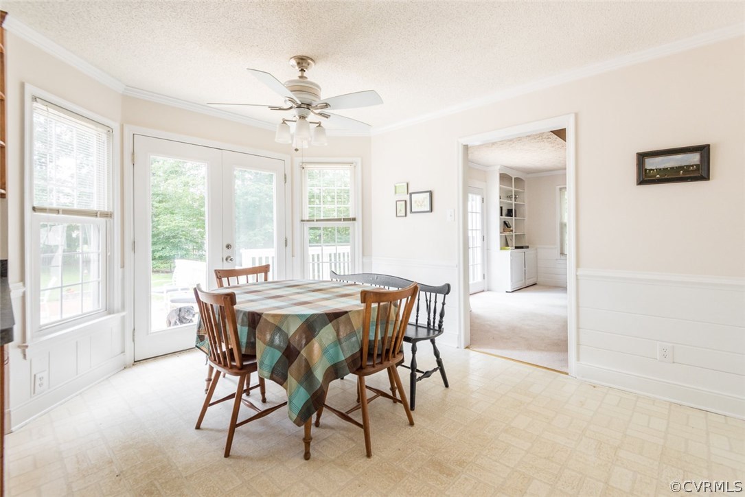 13224 Queensgate Road Midlothian, VA 23114 - Photo 11 of 32 a view of a dining room with furniture window and outside view