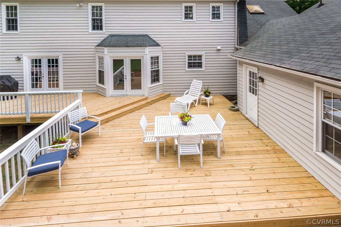 13224 Queensgate Road Midlothian, VA 23114 - Photo 30 of 32 a view of deck with patio