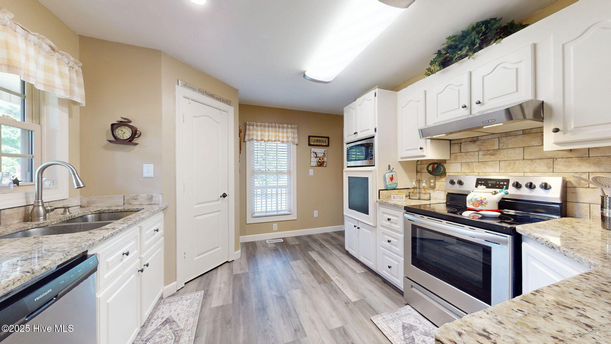 2628 Hartland Road Kinston, NC 28501 - Photo 10 of 59 35-web-or-mls-2628-Hartland-Rd-Kinston-N