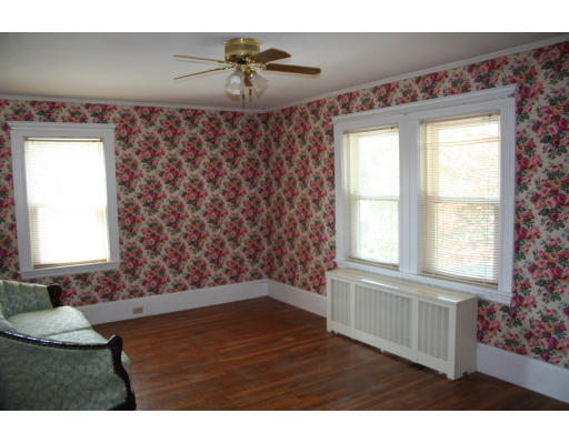 122 Overlook Road Arlington, MA 02474 - Photo 7 of 11