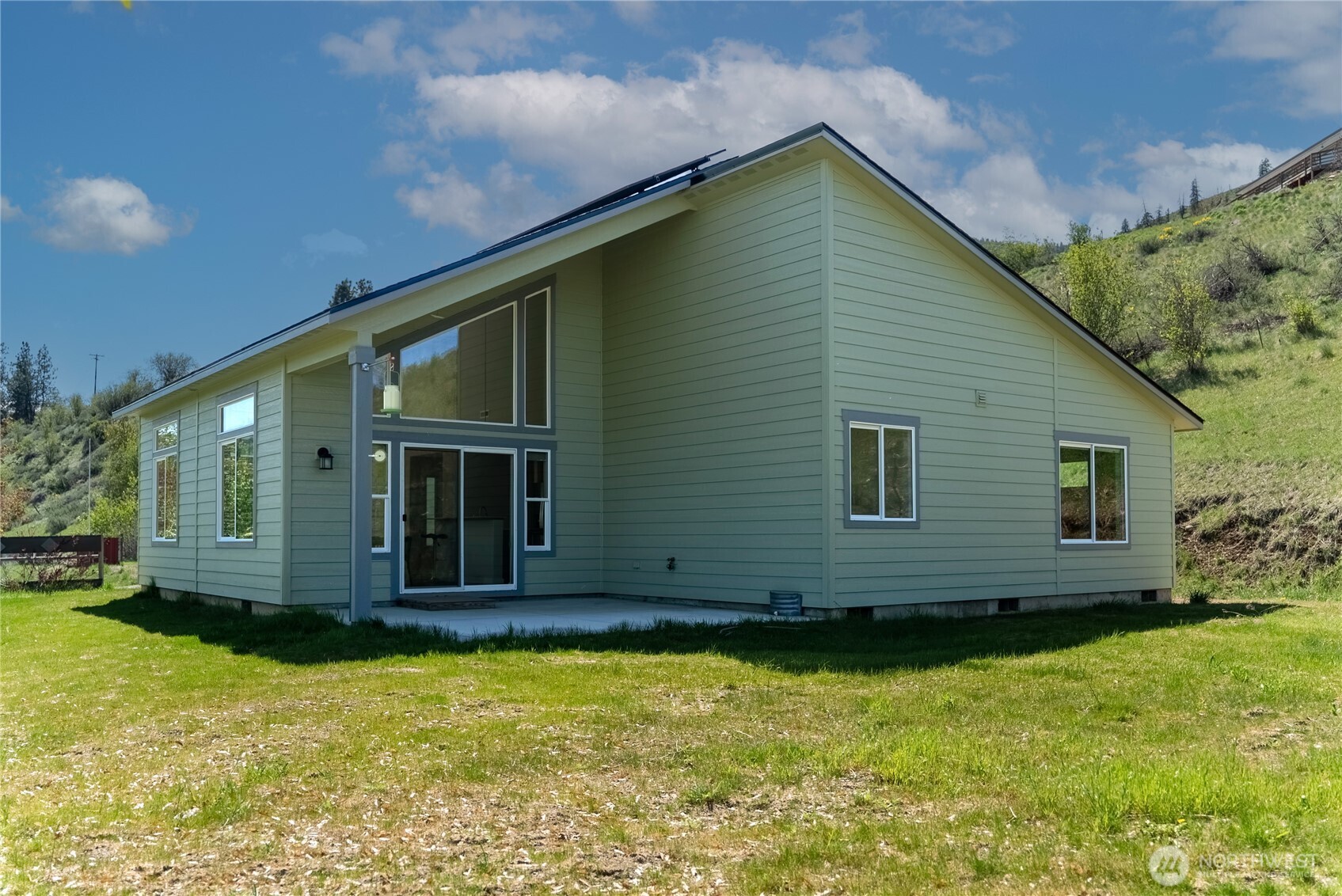 957 Twisp Carlton Road Twisp, WA 98856 - Photo 4 of 36
