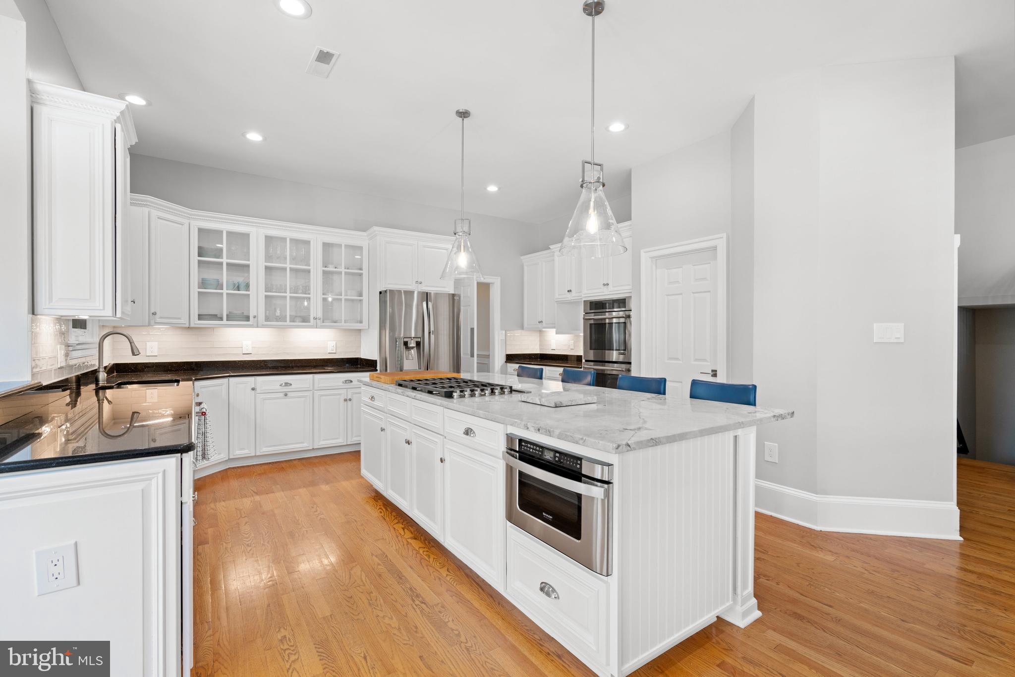 6 Purcell Court Potomac, MD 20854 - Photo 4 of 50