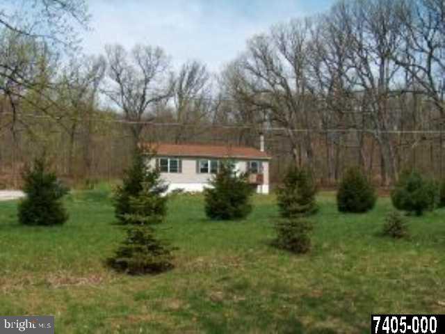 1282 Glatco Lodge Road Hanover, PA 17331 - Photo 3 of 9 Gallery Image 3