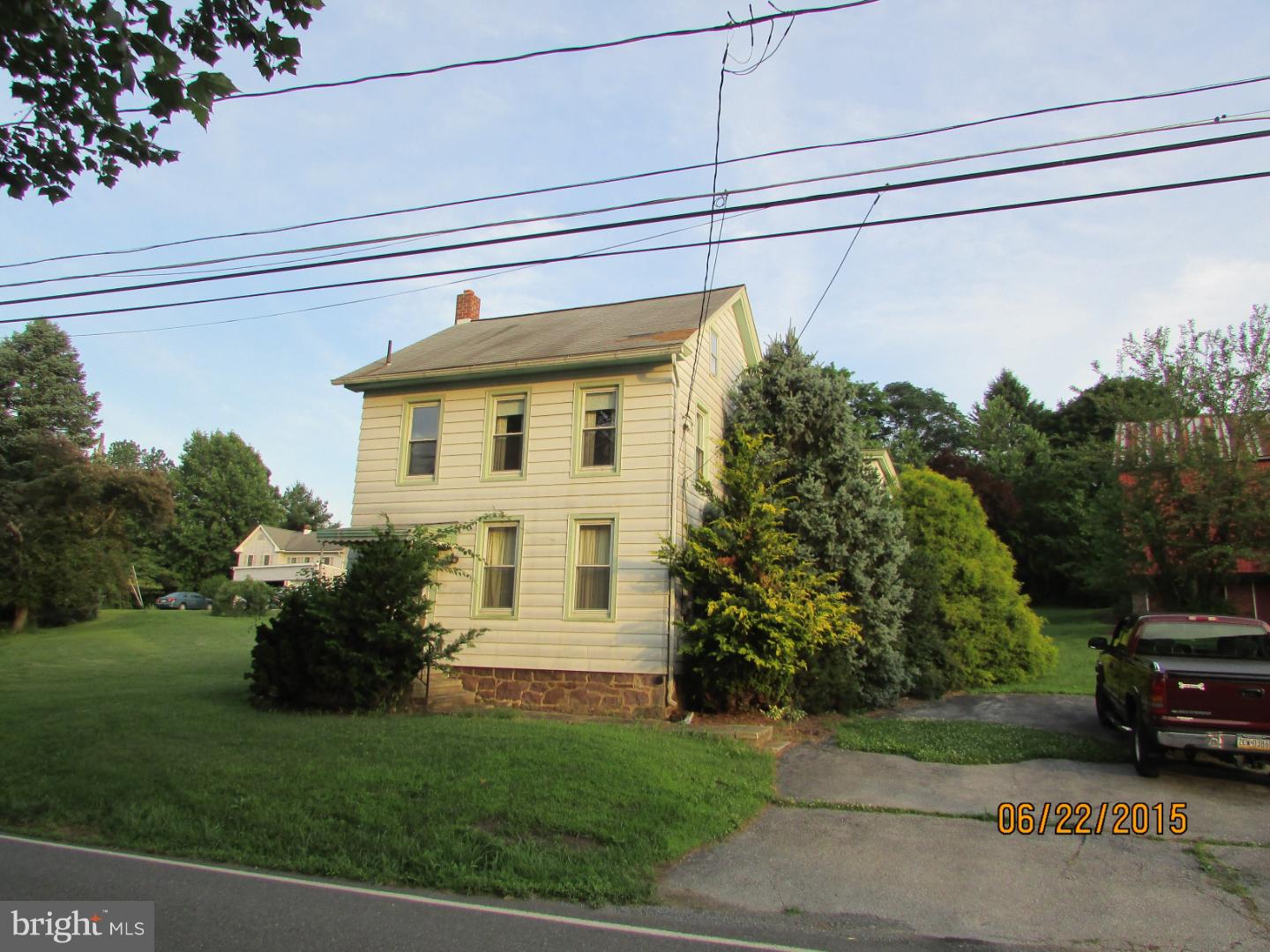 754 Mohns Hill Road Reading, PA 19608 - Photo 1 of 10