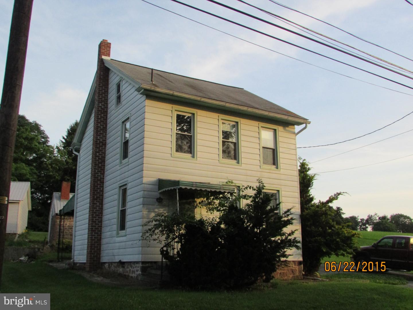 754 Mohns Hill Road Reading, PA 19608 - Photo 2 of 10