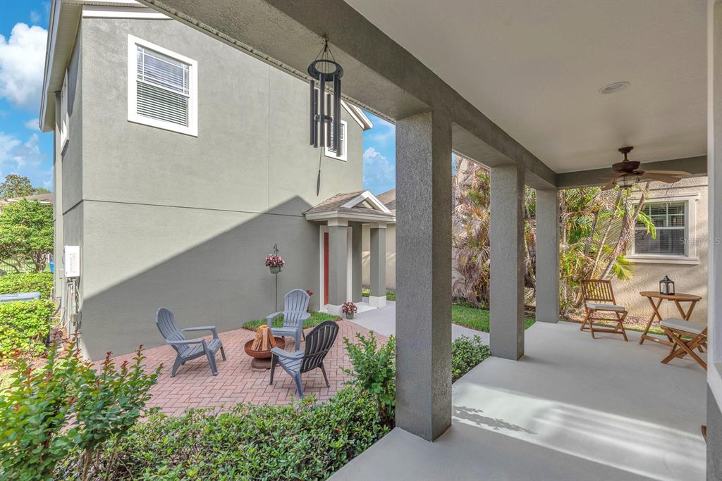 5945 Beaconpark Street Lithia, FL 33547 - Photo 29 of 44