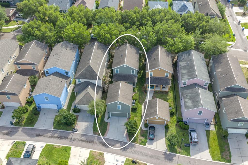 5945 Beaconpark Street Lithia, FL 33547 - Photo 32 of 44