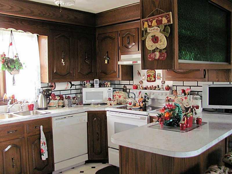 857 Caribou Road Fort Kent, ME 04743 - Photo 21 of 32 Kitchen.