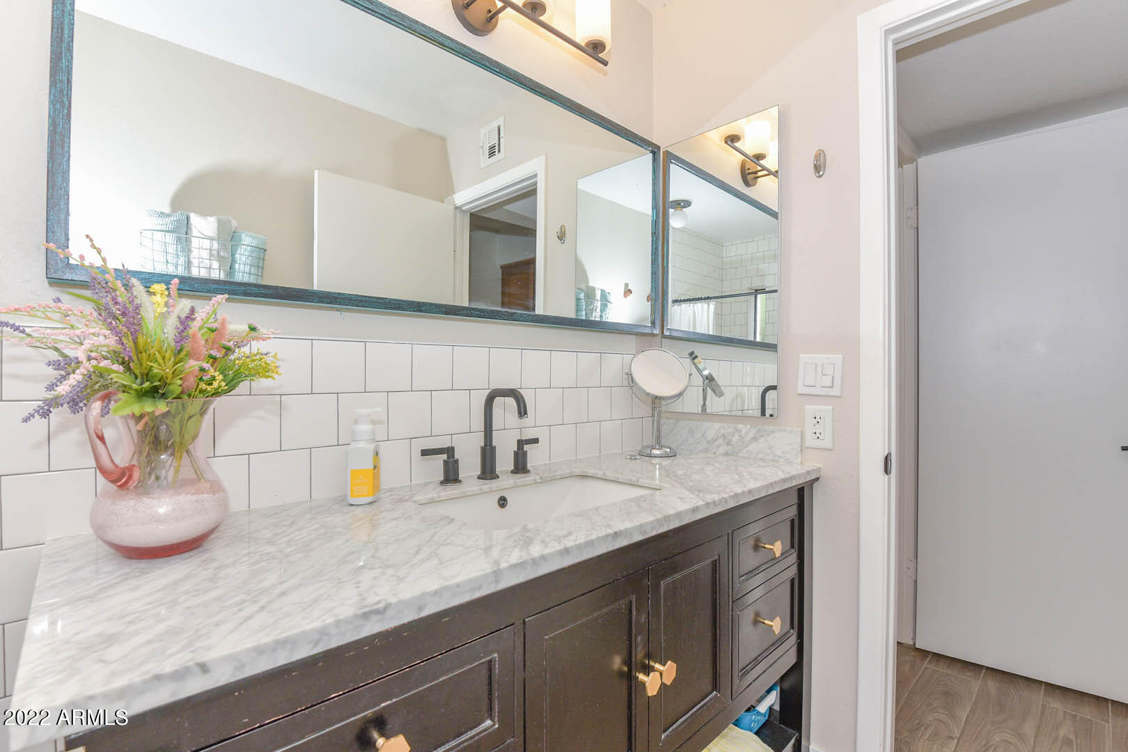 1126 East Wagoner Road Phoenix, AZ 85022 - Photo 19 of 40 Master Bath2