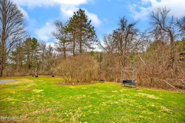 $255,000 | 30 Moscow Road, West Stockbridge, MA 01266