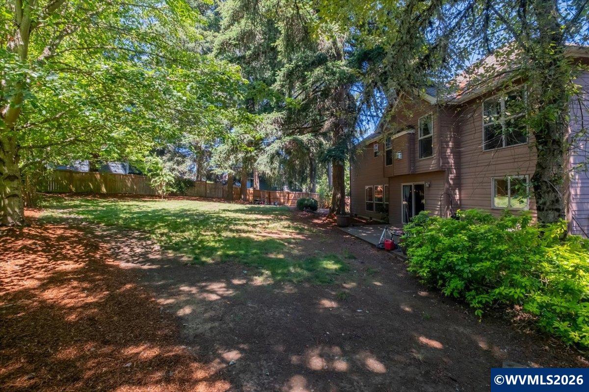 2448 Northwest Violet Avenue Albany, OR 97321 - Photo 38 of 46