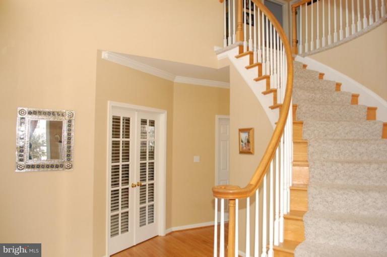 10367 Wetherburn Road Woodstock, MD 21163 - Photo 2 of 14 Entrance / Foyer