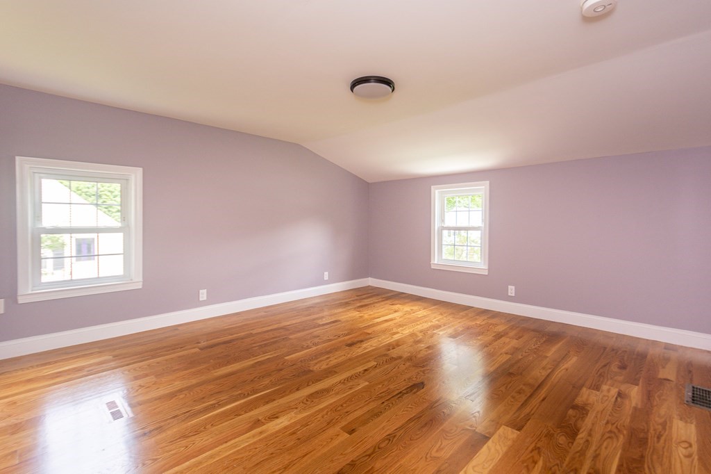 11 Roosevelt Road Holbrook, MA 02343 - Photo 26 of 33 Gallery Image 26