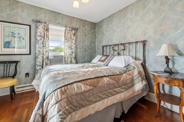 $389,000 | 305 North Main Street, Alma, WI 54610