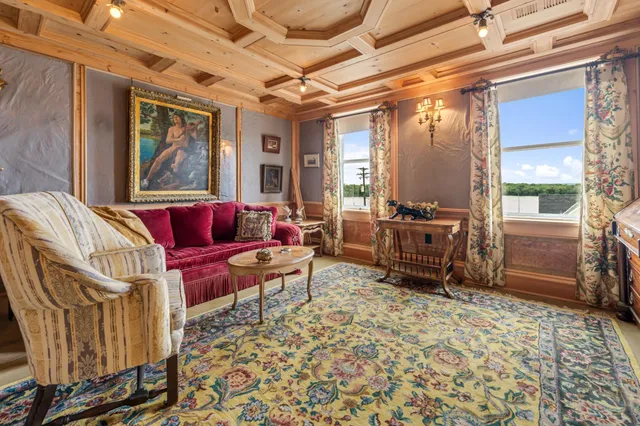 $389,000 | 305 North Main Street, Alma, WI 54610