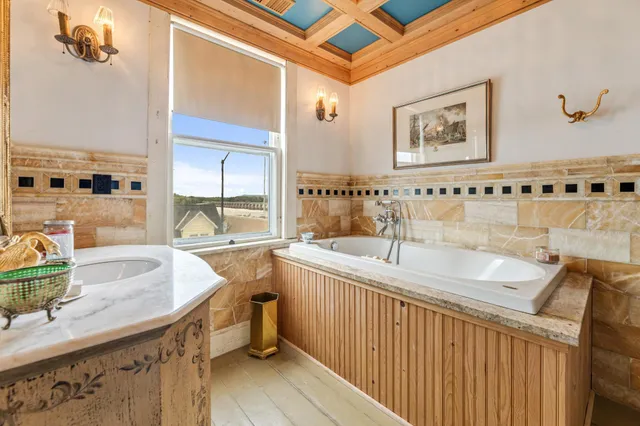 $389,000 | 305 North Main Street, Alma, WI 54610