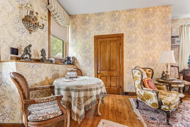 $389,000 | 305 North Main Street, Alma, WI 54610