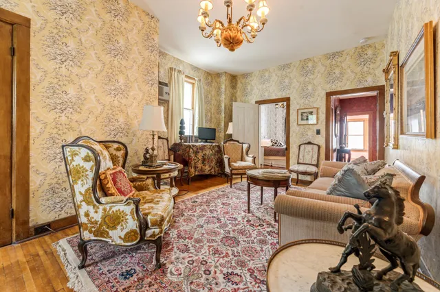 $389,000 | 305 North Main Street, Alma, WI 54610