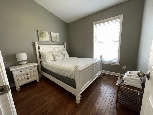 $2,595 | 508 South 13th Street, Nashville, TN 37206