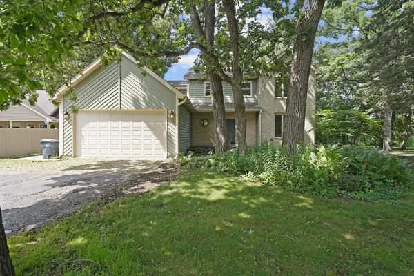 $489,000 | 10414 Country Lane, Beach Park, IL 60087
