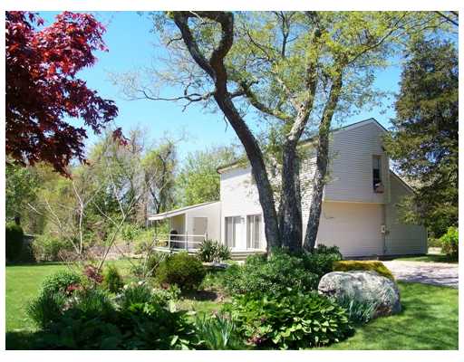 29 Bayberry Road Westerly, RI 02891 - Photo 2 of 12 Exterior Back.