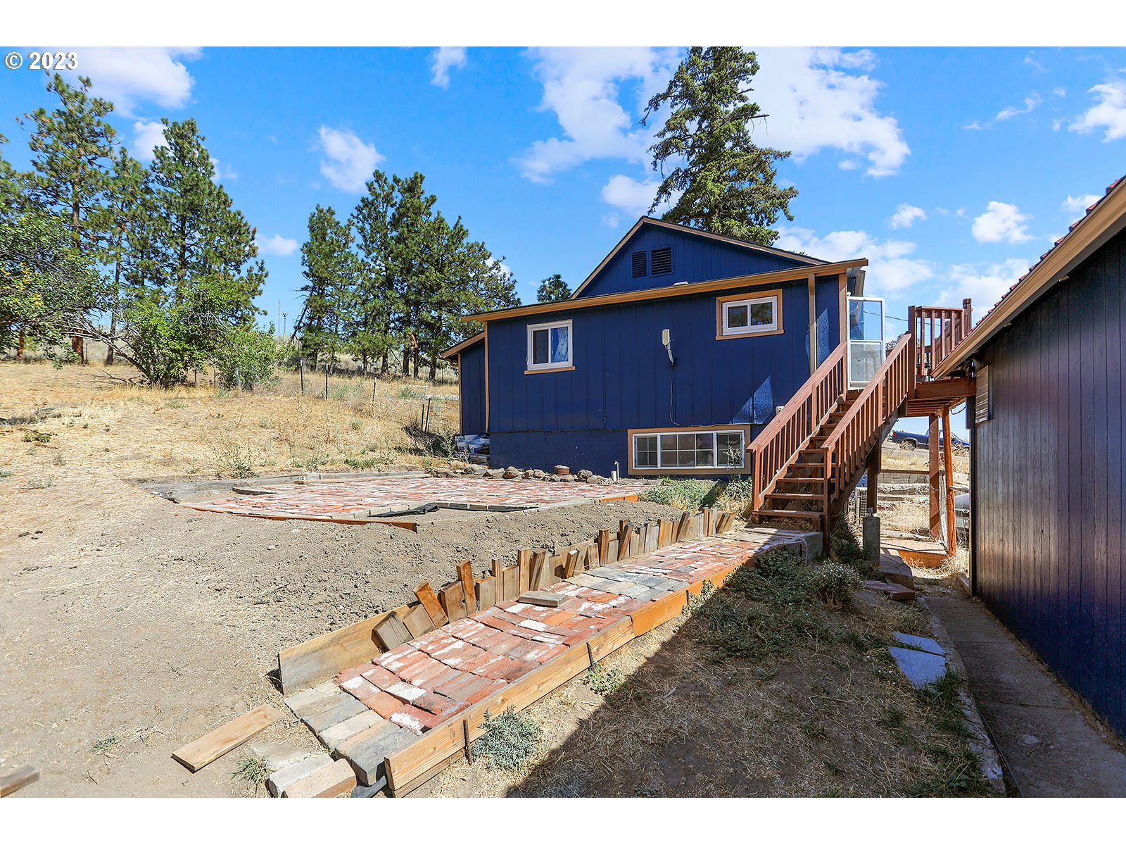 695 Main Street Dufur, OR 97021 - Photo 29 of 42 a view of outdoor space yard and deck