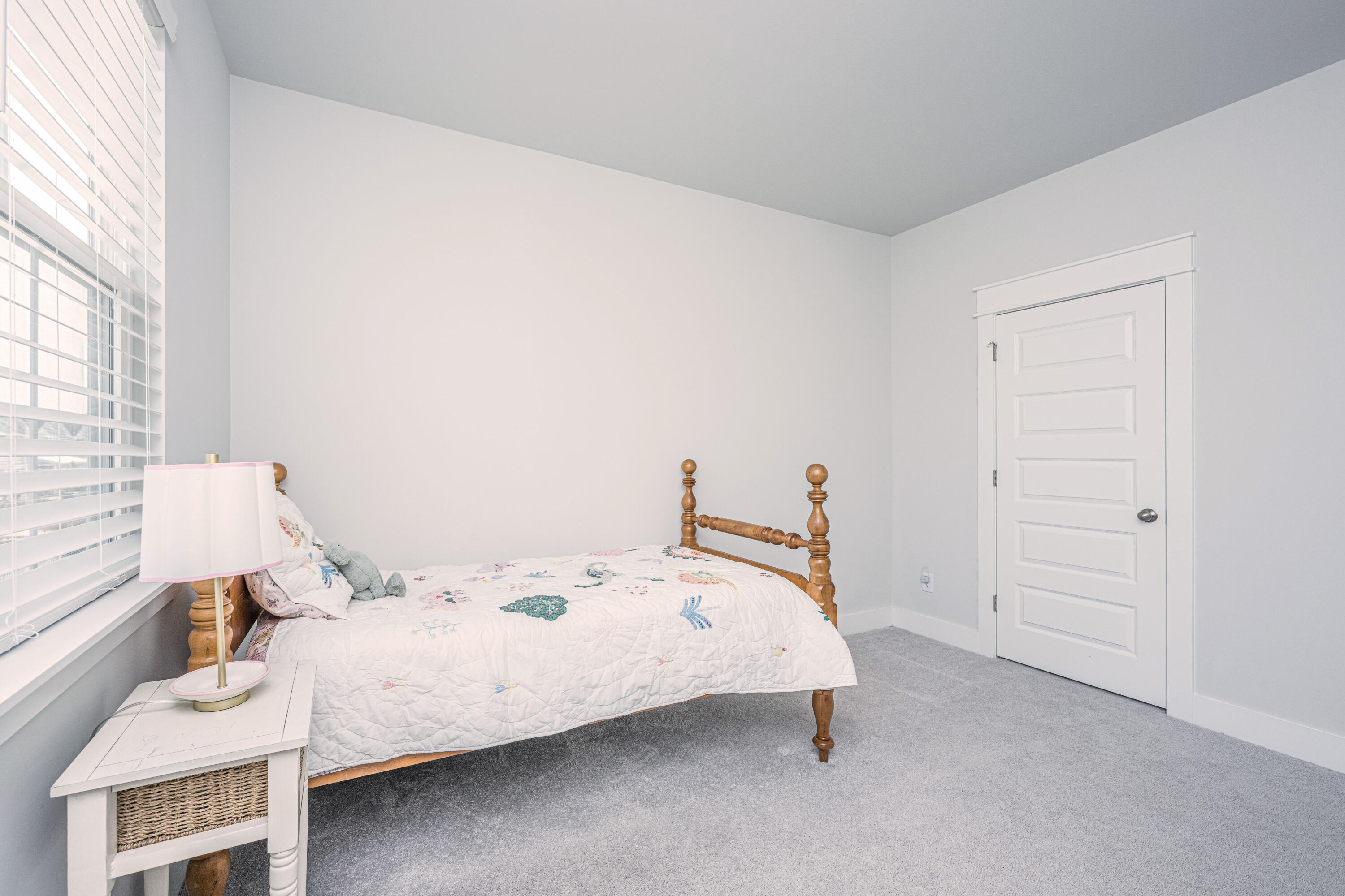 185 Denham Street Summerville, SC 29486 - Photo 21 of 44 185DenhamSt042