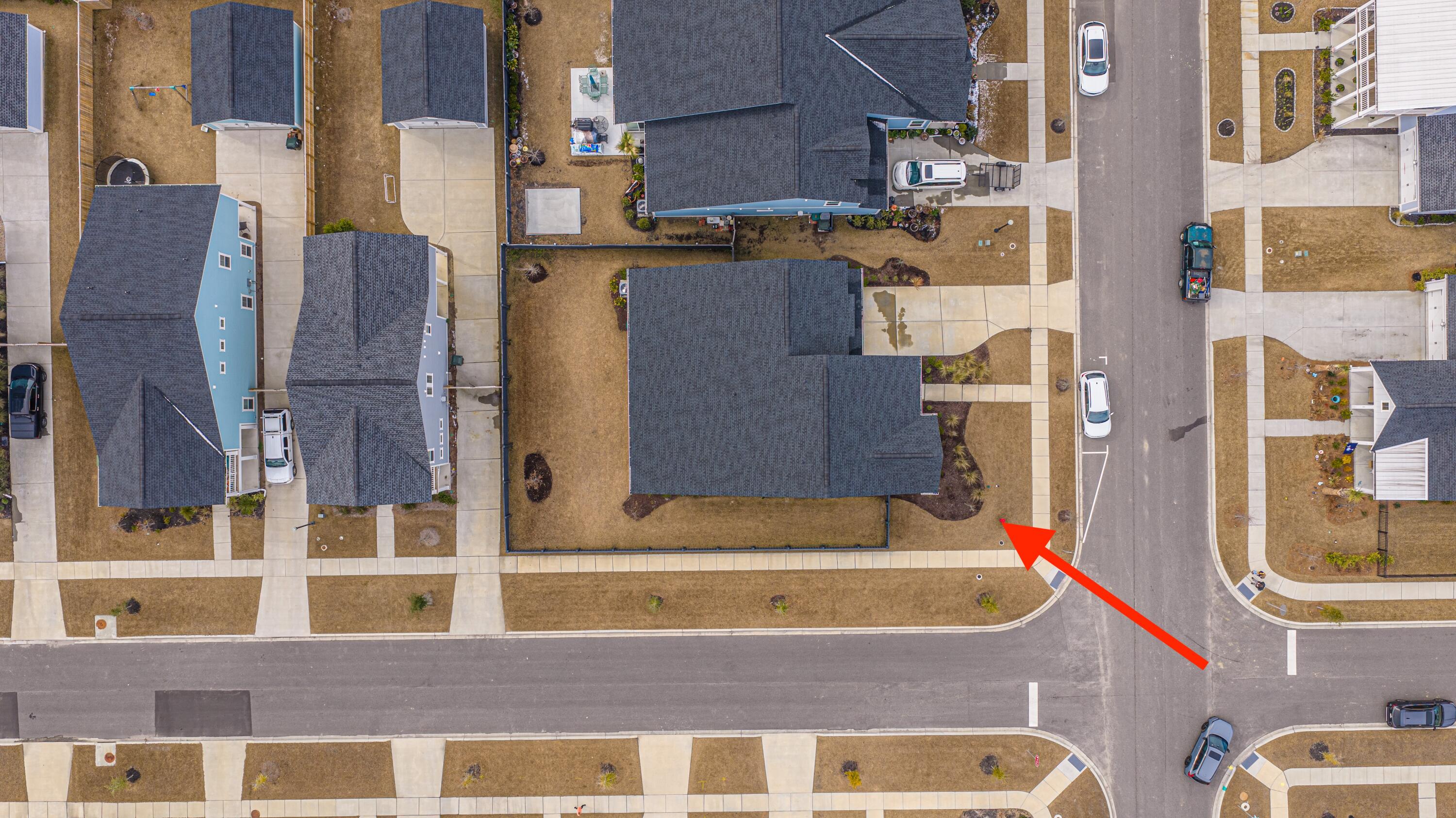 185 Denham Street Summerville, SC 29486 - Photo 34 of 44 185DenhamSt067