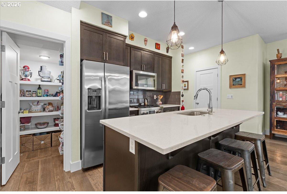 7862 Southwest Capitol Hill Road Portland, OR 97219 - Photo 10 of 27 Gallery Image 10