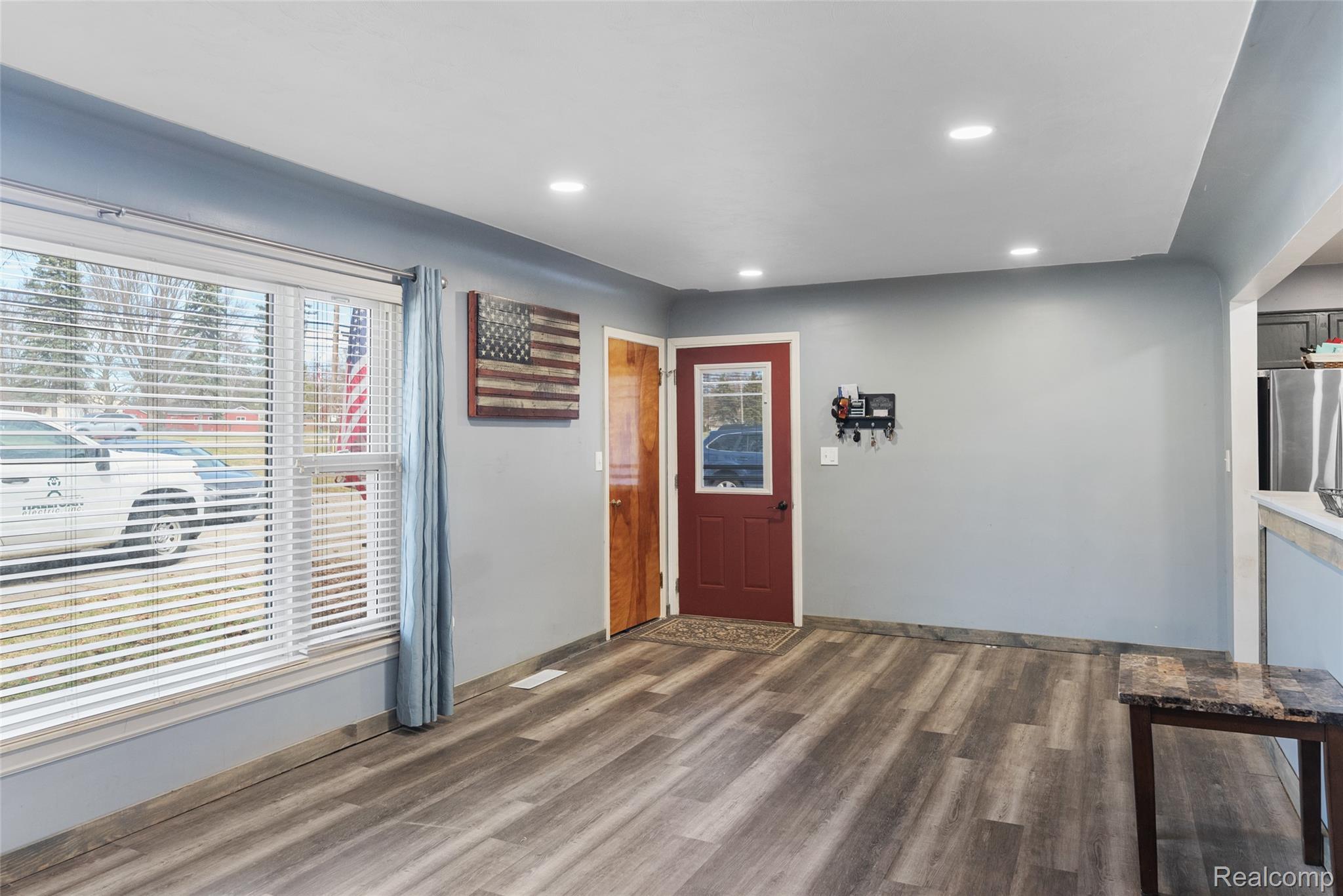 8150 Davison Road Davison, MI 48423 - Photo 3 of 25 Entrance foyer featuring dark wood-type flooring and recessed lighting