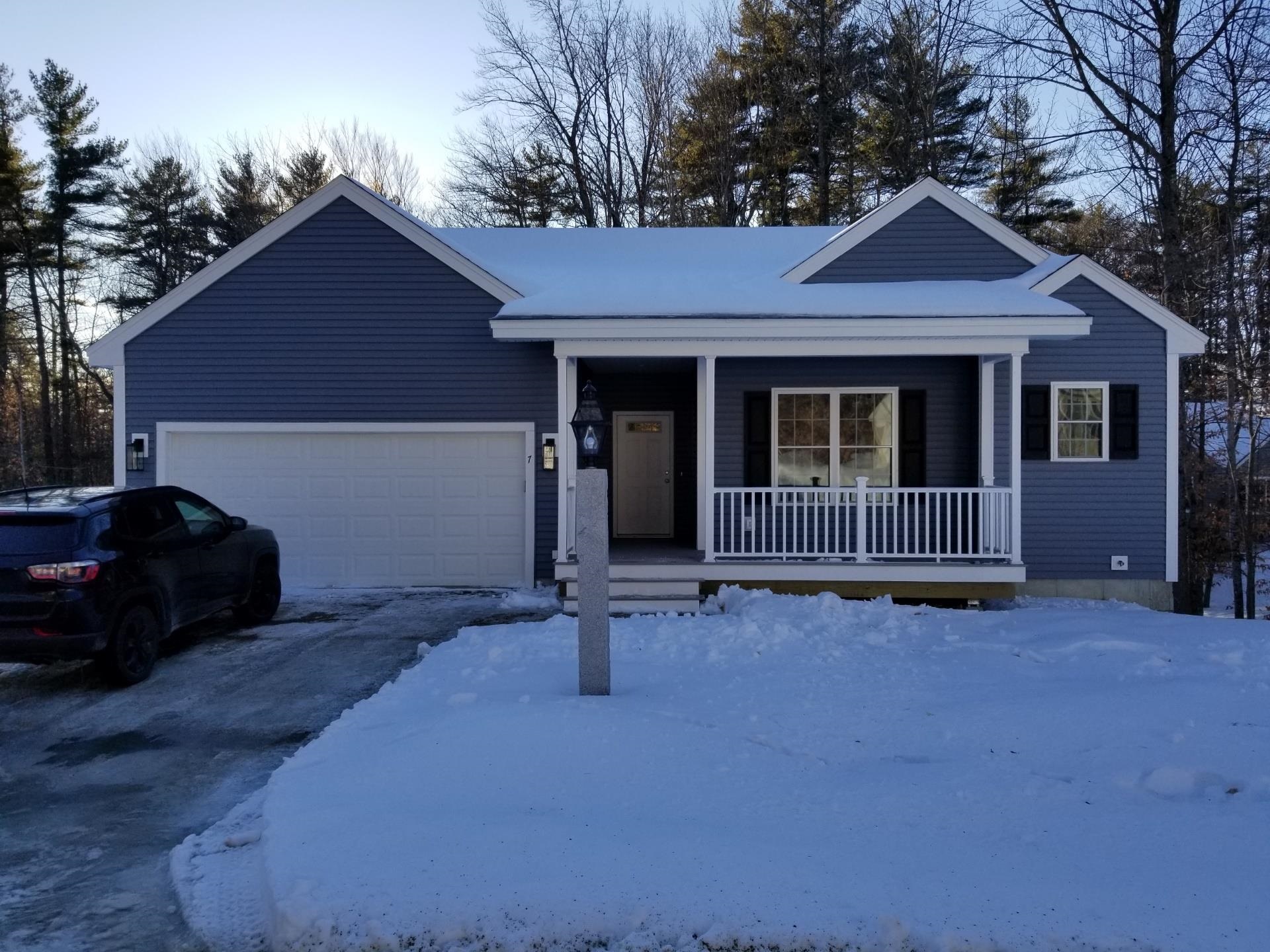 7 Cedar Drive Wolfeboro, NH 03894 - Photo 3 of 3