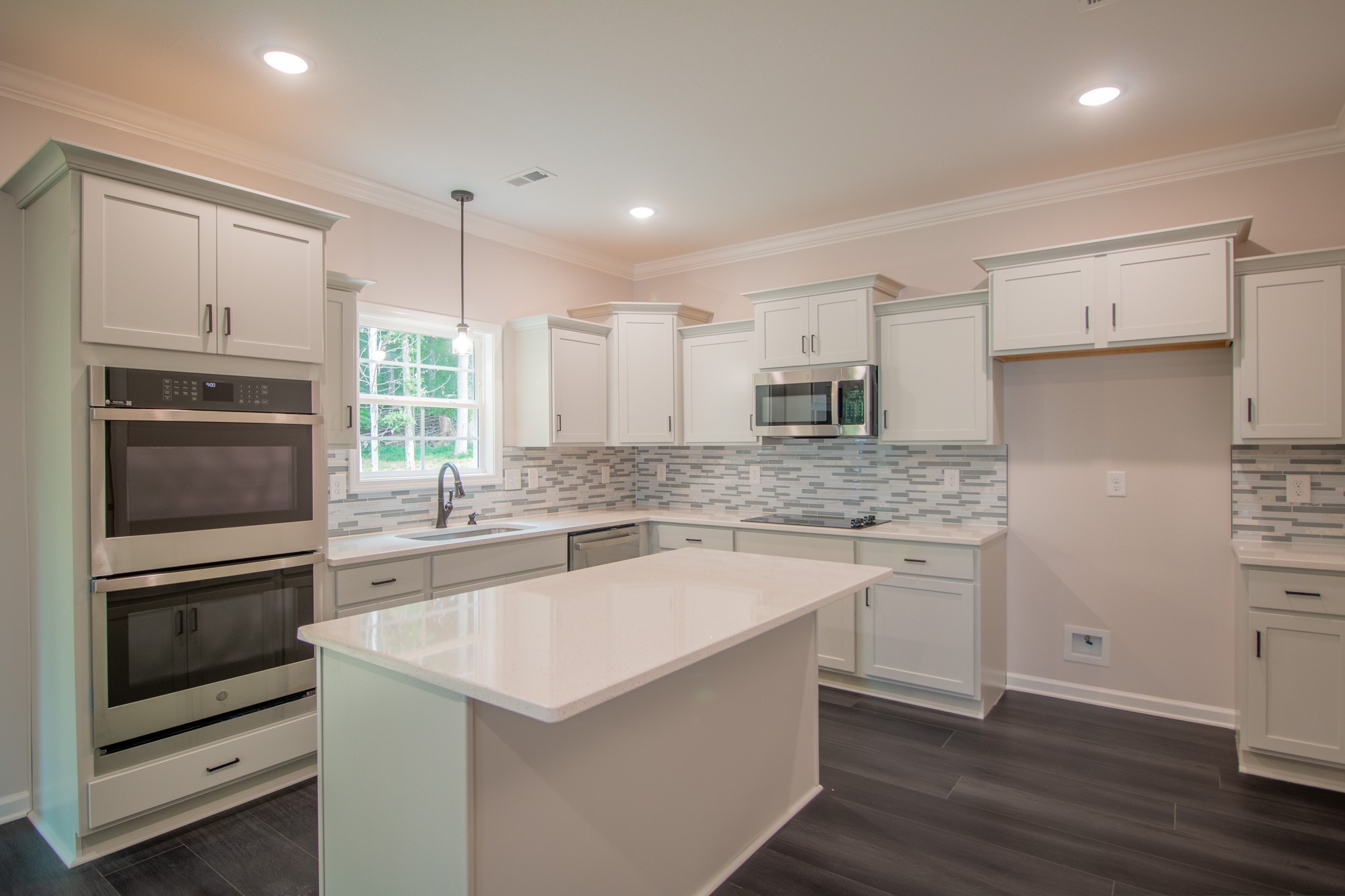 288 Timber Springs Clarksville, TN 37042 - Photo 6 of 25 a kitchen with a sink stove and refrigerator