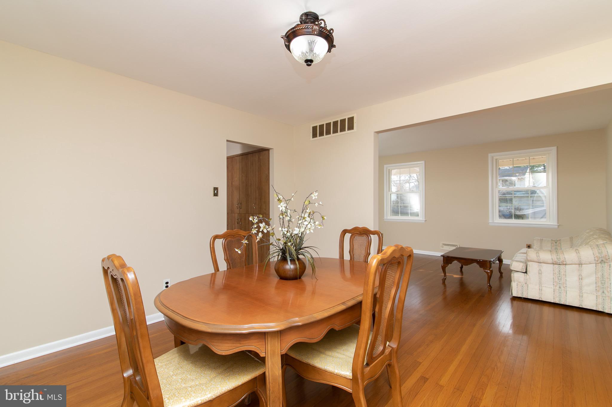 115 Kipling Road Cherry Hill, NJ 08003 - Photo 11 of 45 Dining Room