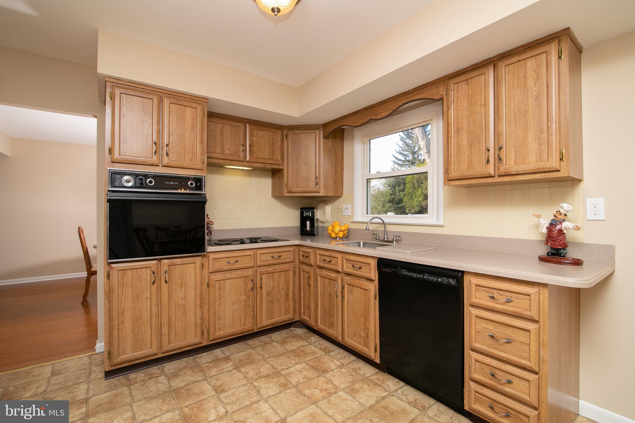 115 Kipling Road Cherry Hill, NJ 08003 - Photo 15 of 45 Kitchen