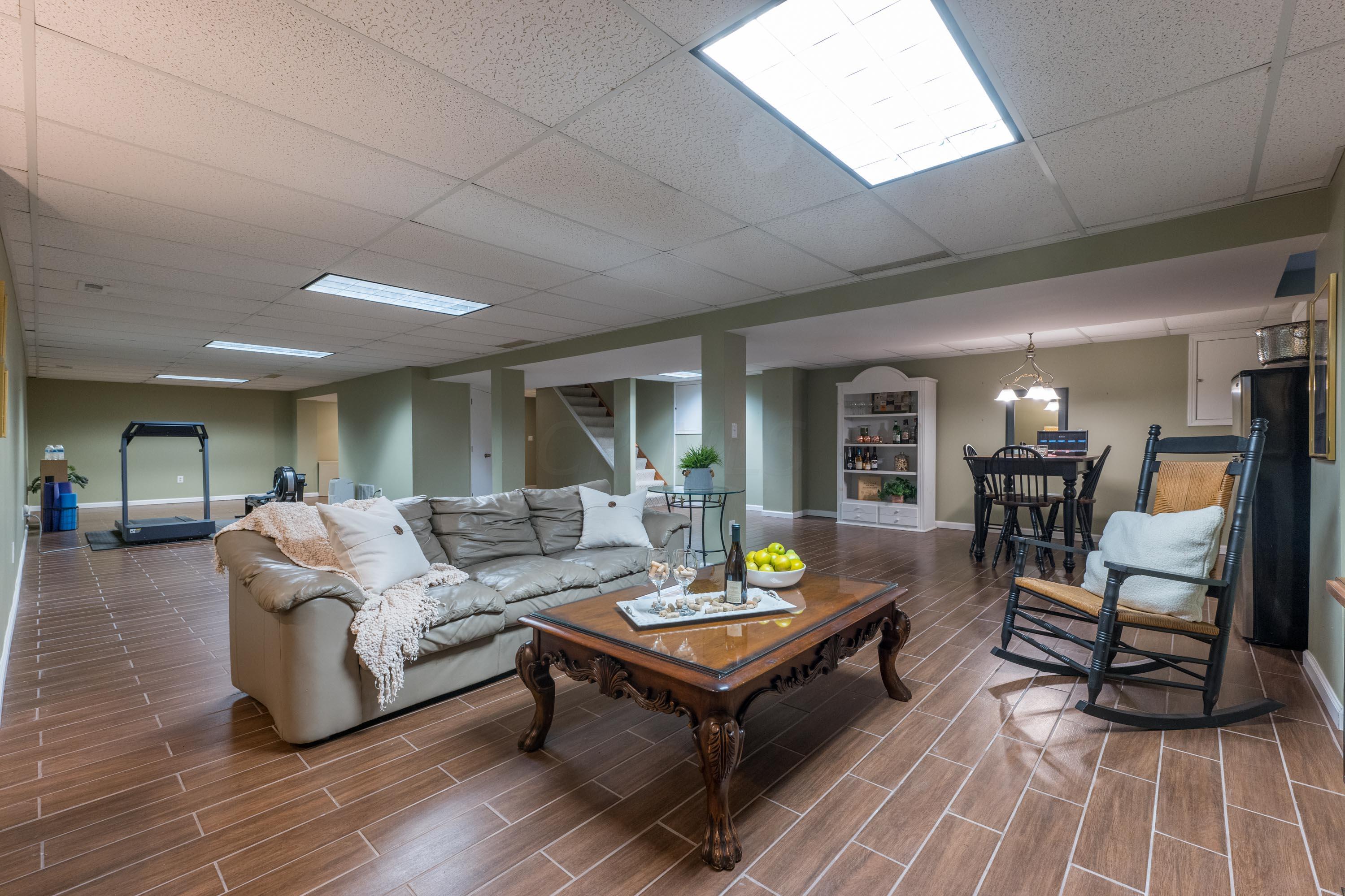 8253 Rookery Way Westerville, OH 43082 - Photo 86 of 107 091P1577051