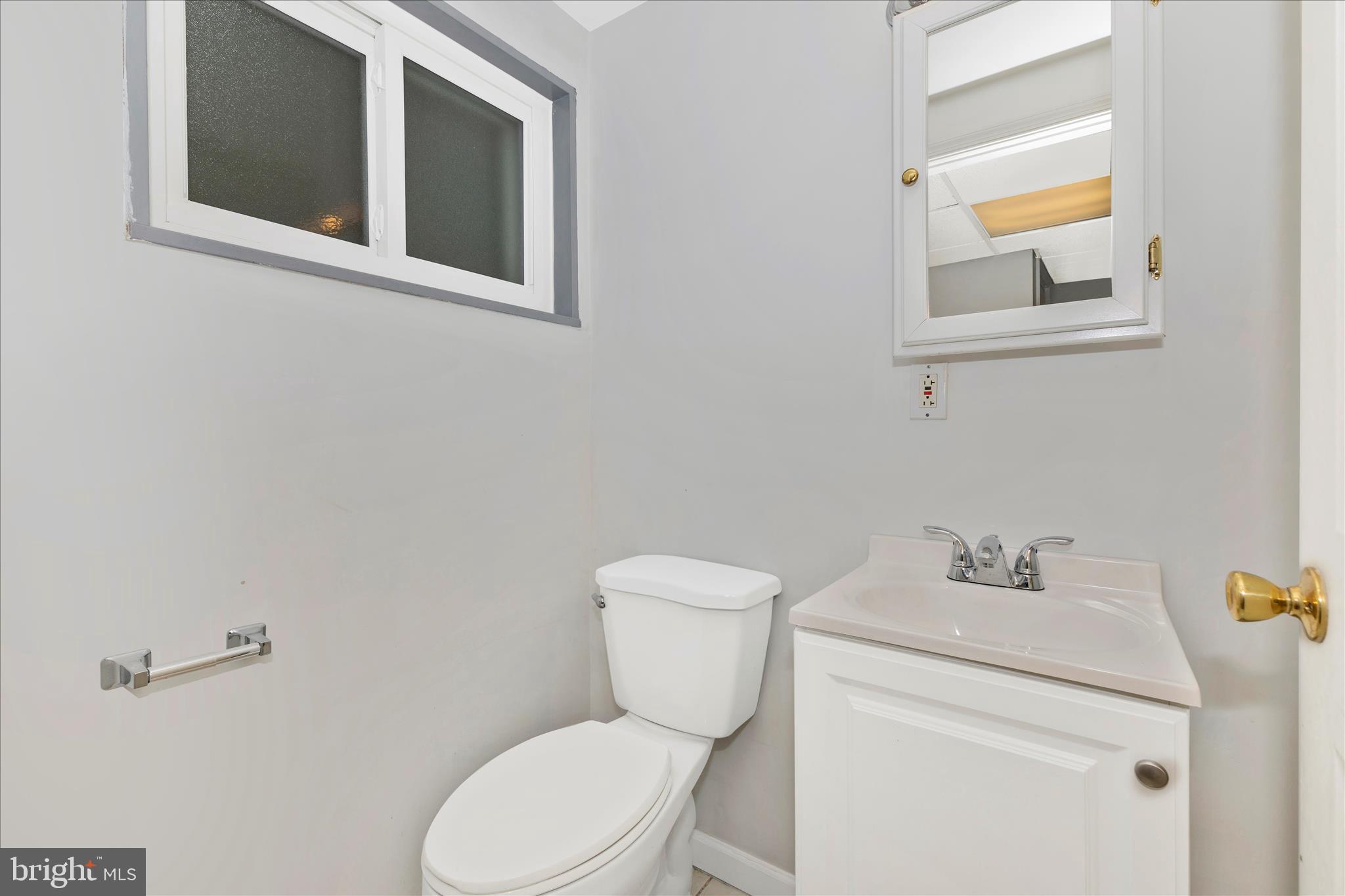 12929 Valleywood Drive Silver Spring, MD 20906 - Photo 40 of 54 Bath 2