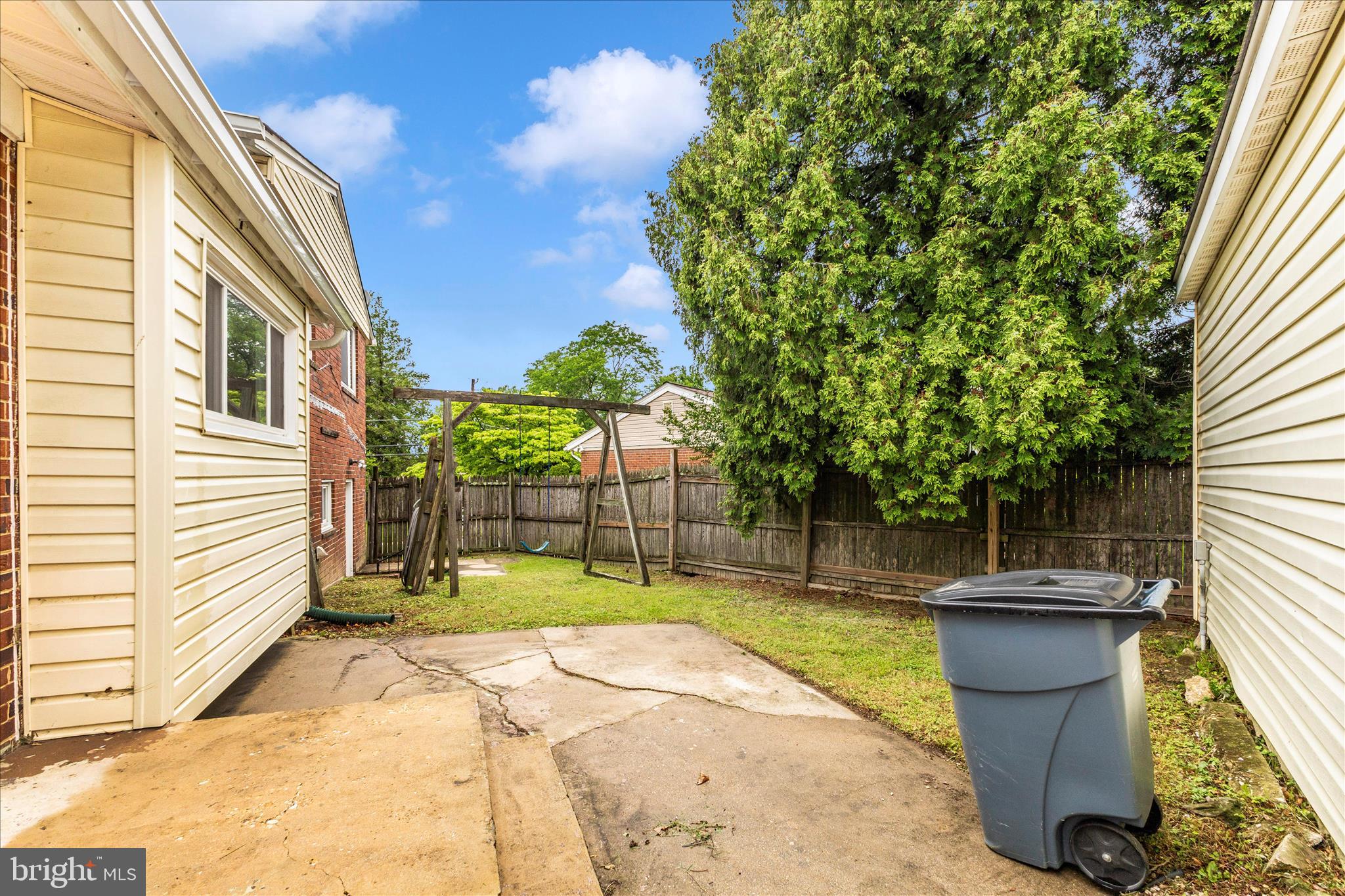 12929 Valleywood Drive Silver Spring, MD 20906 - Photo 46 of 54 Exterior Back