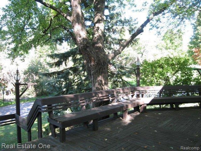 747 Fieldstone Drive Rochester, MI 48309 - Photo 19 of 25 IMG_1246