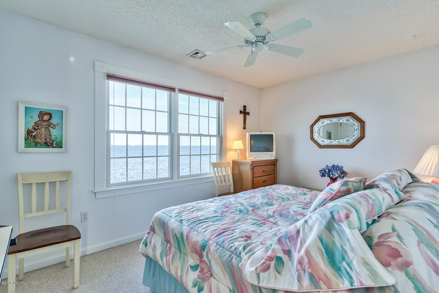 115 Clifton Road Barnegat, NJ 08005 - Photo 24 of 38 115 Clifton Rd Barnegat NJ-large-031-Bed