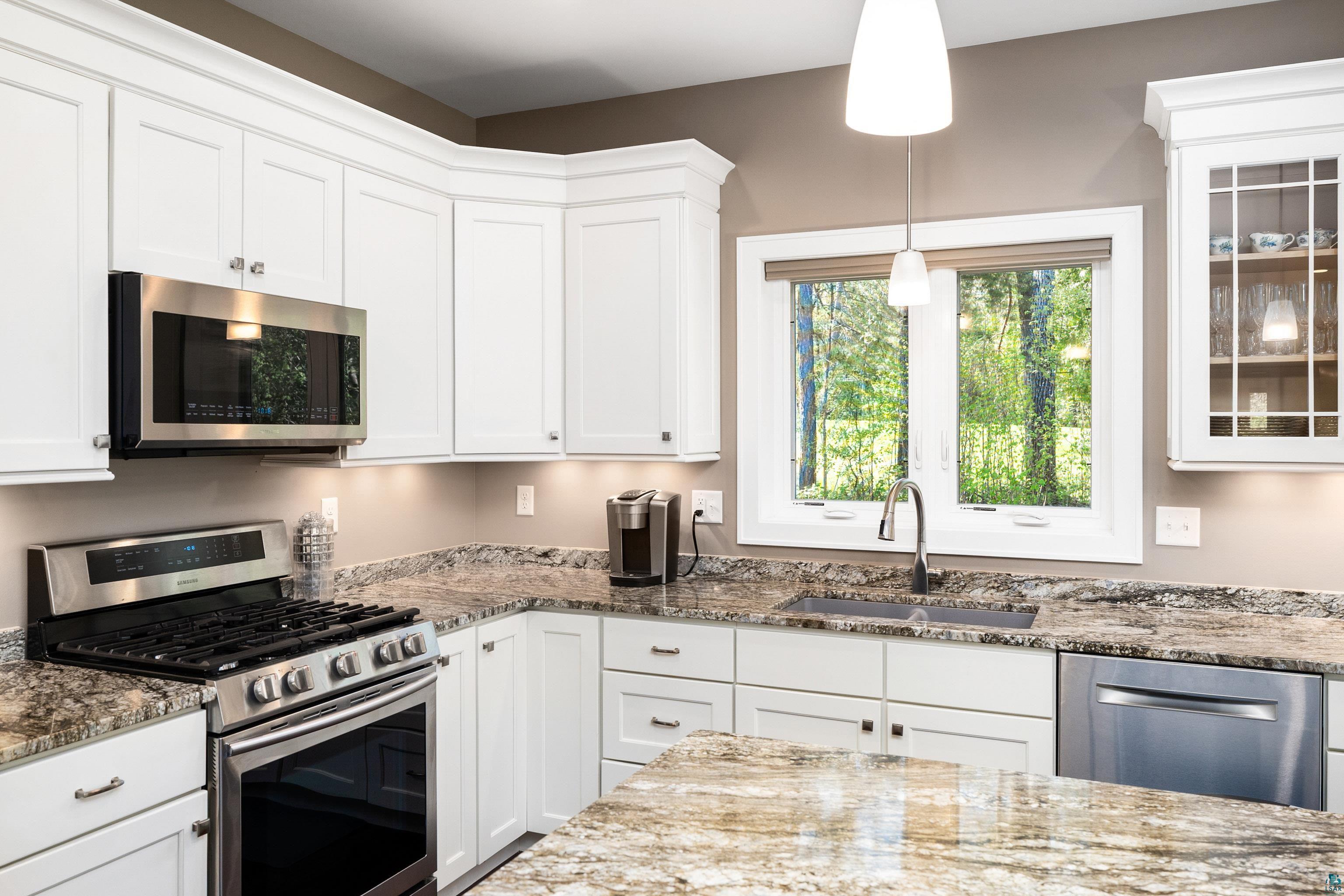 4217 Lavaque Road Hermantown, MN 55811 - Photo 9 of 31 Granite