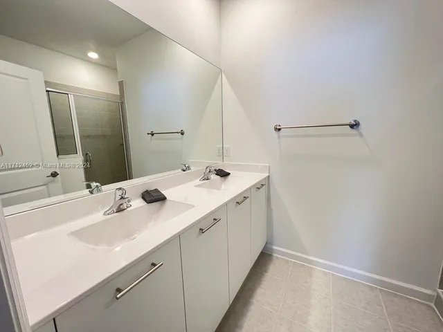 $3,500 | 12628 Northwest 23rd Place, Unit 12628, Miami, FL 33167