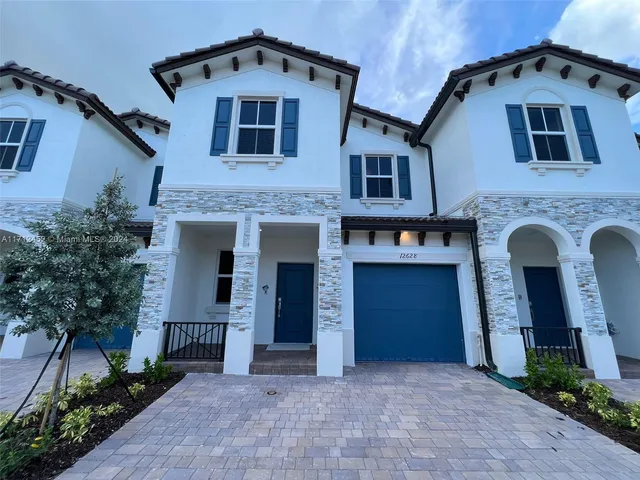 $3,500 | 12628 Northwest 23rd Place, Unit 12628, Miami, FL 33167