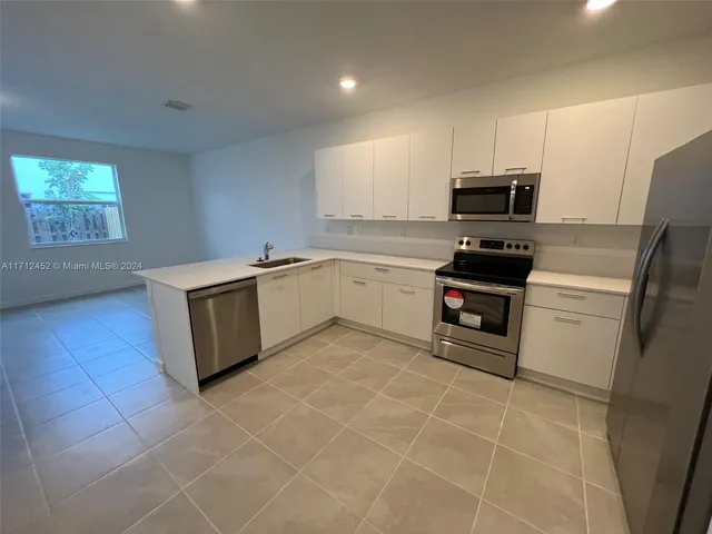 $3,500 | 12628 Northwest 23rd Place, Unit 12628, Miami, FL 33167