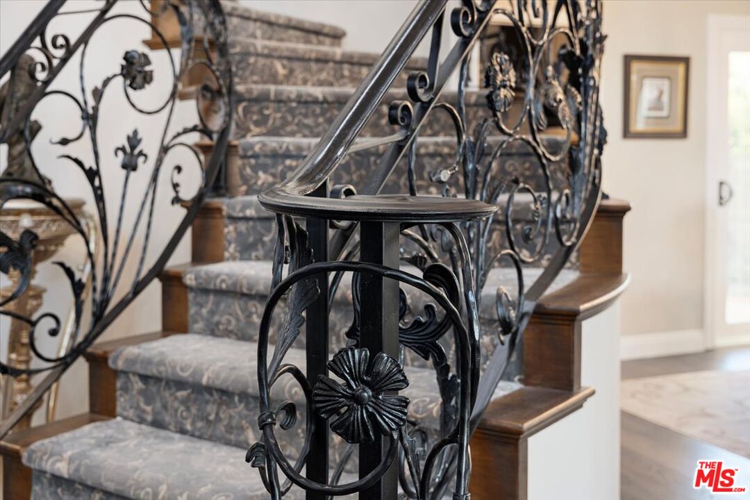 18409 Hampton Court Porter Ranch, CA 91326 - Photo 12 of 52